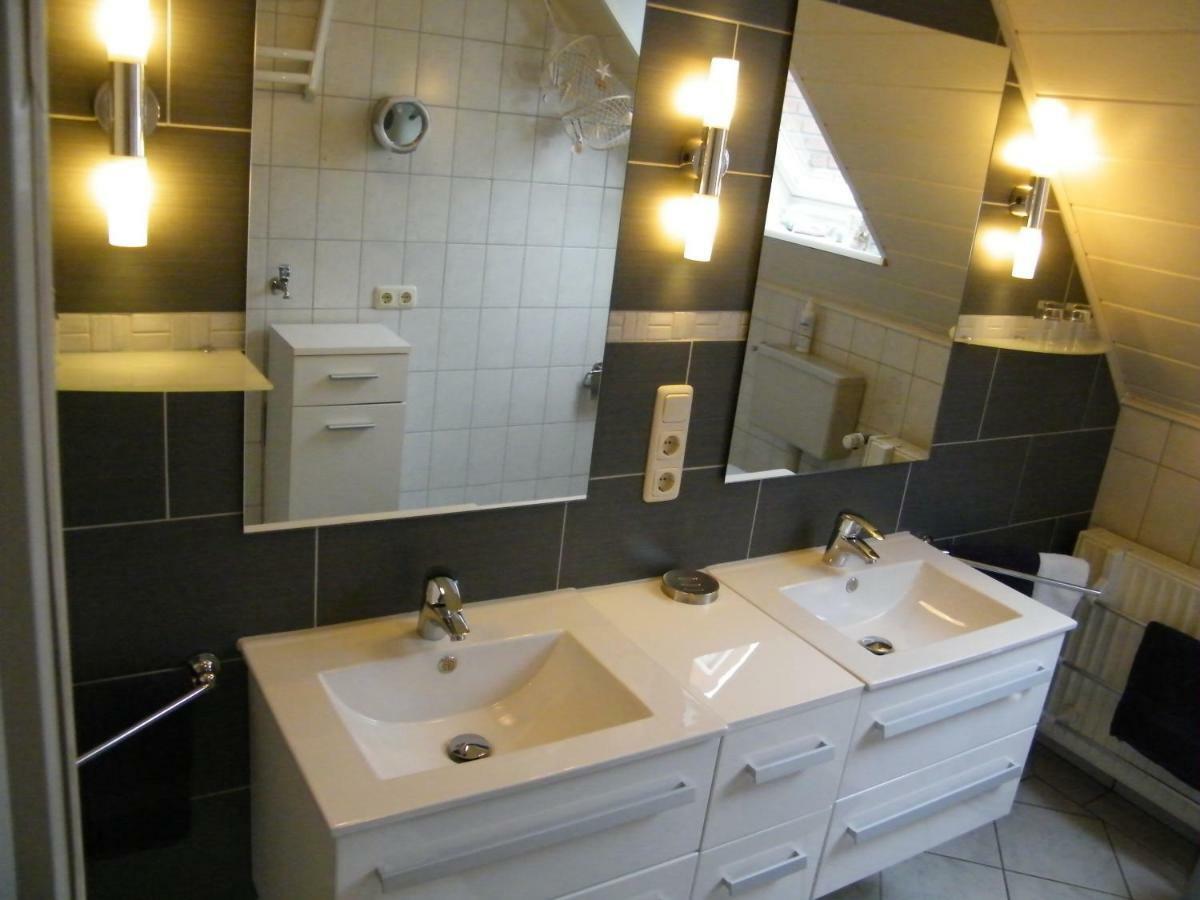 Gastehaus " Schone Aussicht " Apartment นอยฮาร์ลิงเงอซีล ภายนอก รูปภาพ